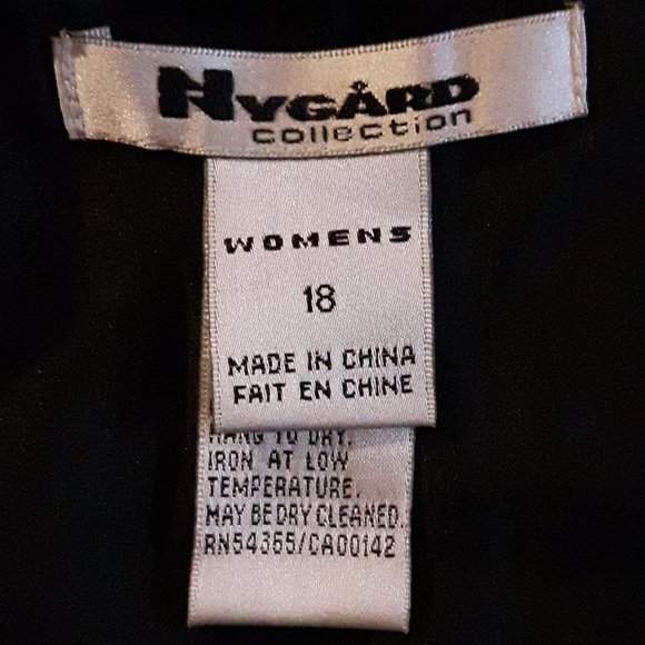 Nygard A-Line Retro Style Floral Skirt Plus Size - Picture 4 of 5